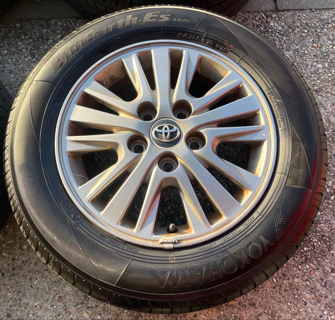 エスクァイア純正15インチタイヤホイール4本セットほとんど履いてません！値下げ！