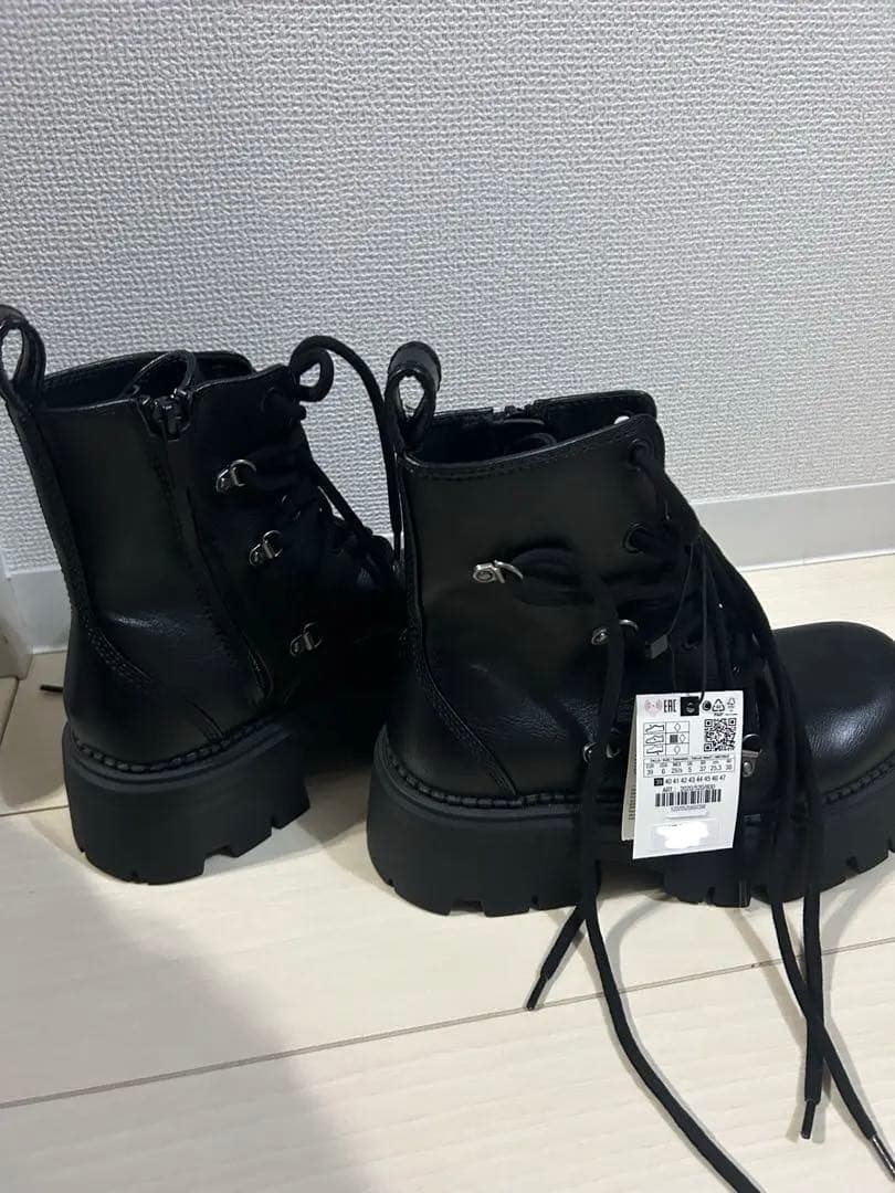 激レア　新品未使用　ZARA ボリュームレースアップブーツ　39 25 24.5
