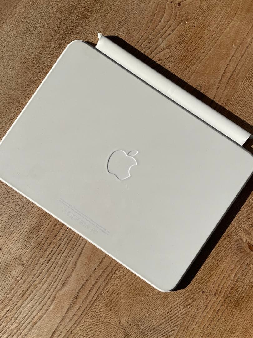 Apple Magic Keyboard Folio（iPad 第10世代）