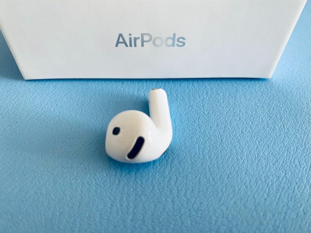 AirPods 第4世代 L片耳 左耳のみ イヤホン A3056 DDYY
