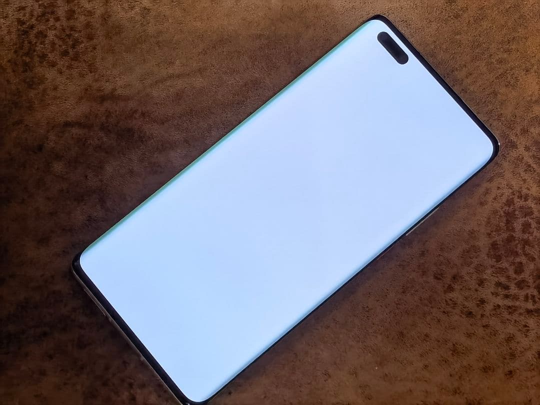 【極美品】HUAWEI Mate40 Pro ホワイト 白 8GB/256GB