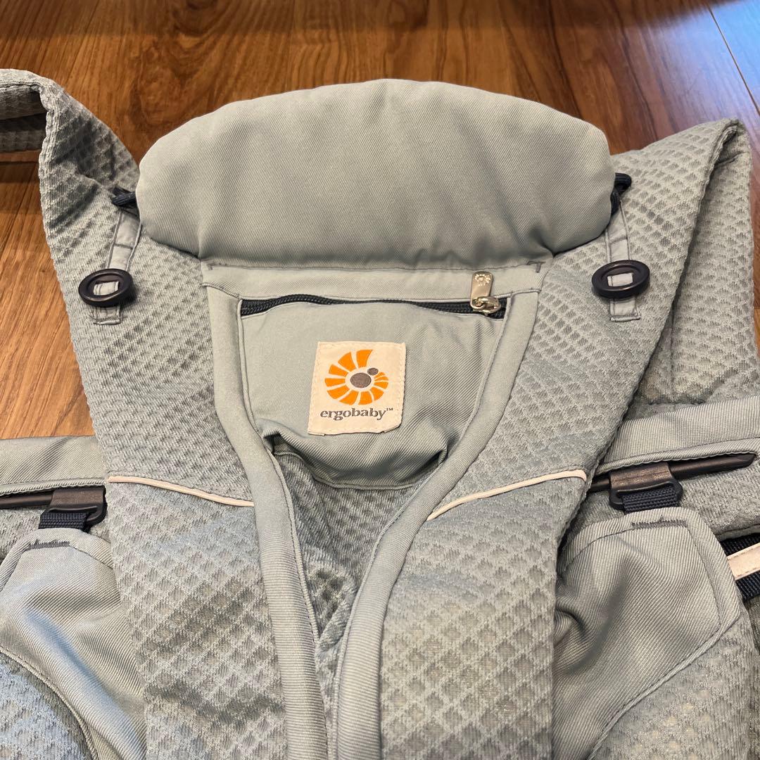 ergobaby 抱っこ紐 オムニブリーズ