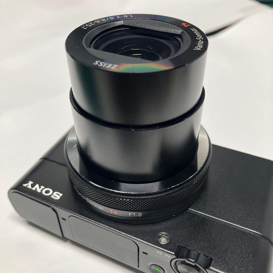 ポ*プ様 【訳あり】Sony RX100M5 デジタルカメラ【動作良好】