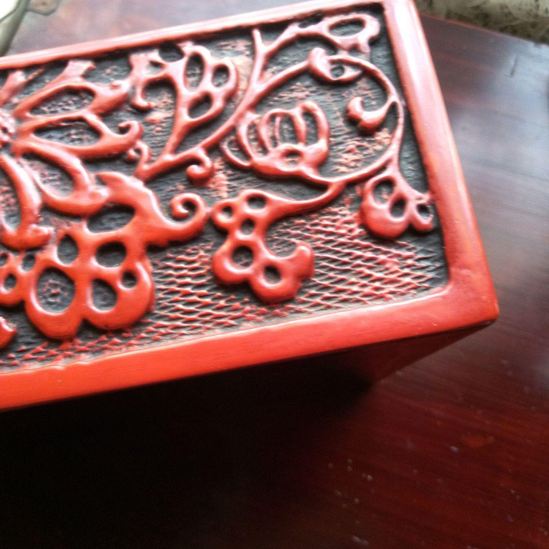 村上椎朱　小箱菊花