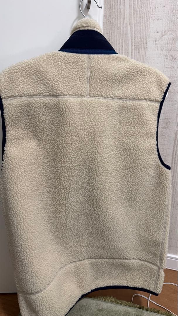 patagonia フリースベスト S アイボリー/ネイビー