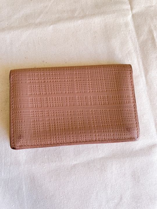 ロエベLOEWE  名刺入れ　ピンク　ハイブランド