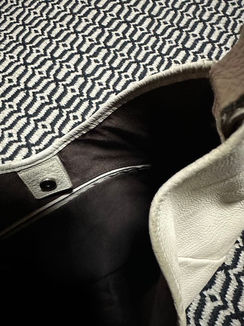 イブサンローランMOMBASAモンバサバッグベージュ革ショルダー希少トムフォード