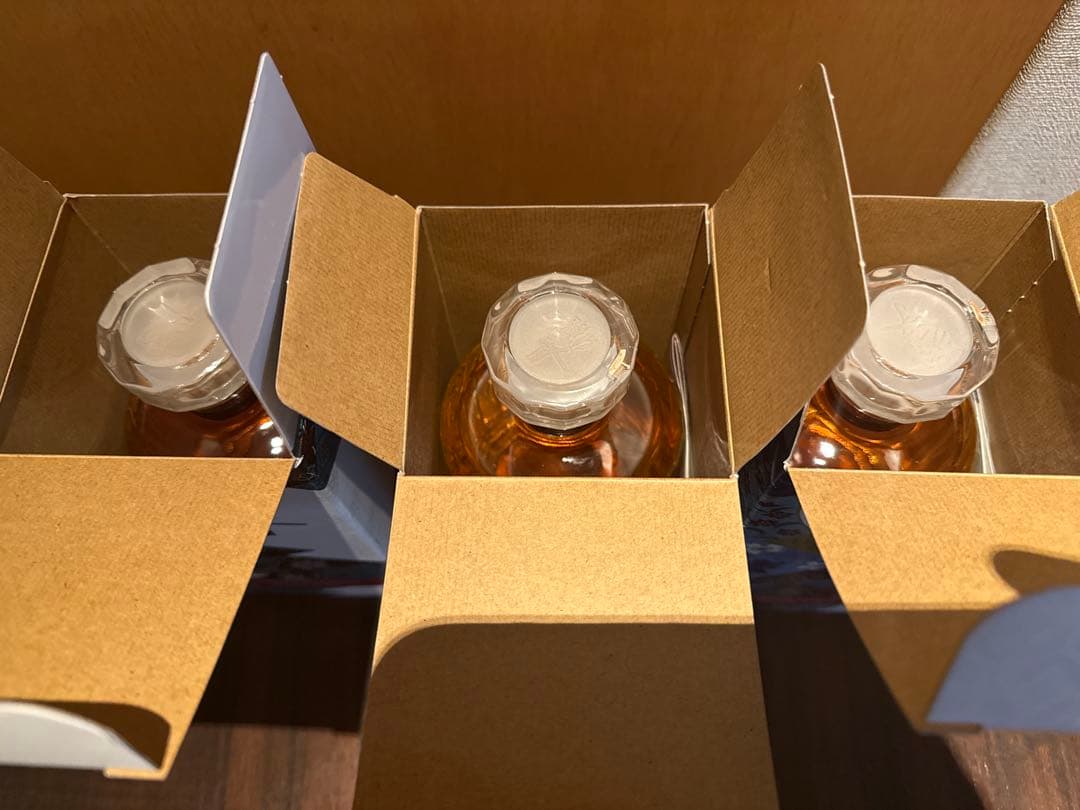 サントリーウイスキー響ブロッサムハーモニー