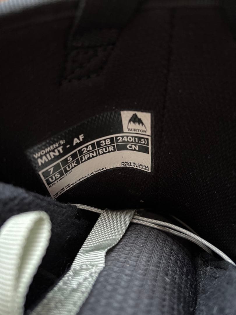 BURTON MINT スノーボードブーツ 女性用 ブラック