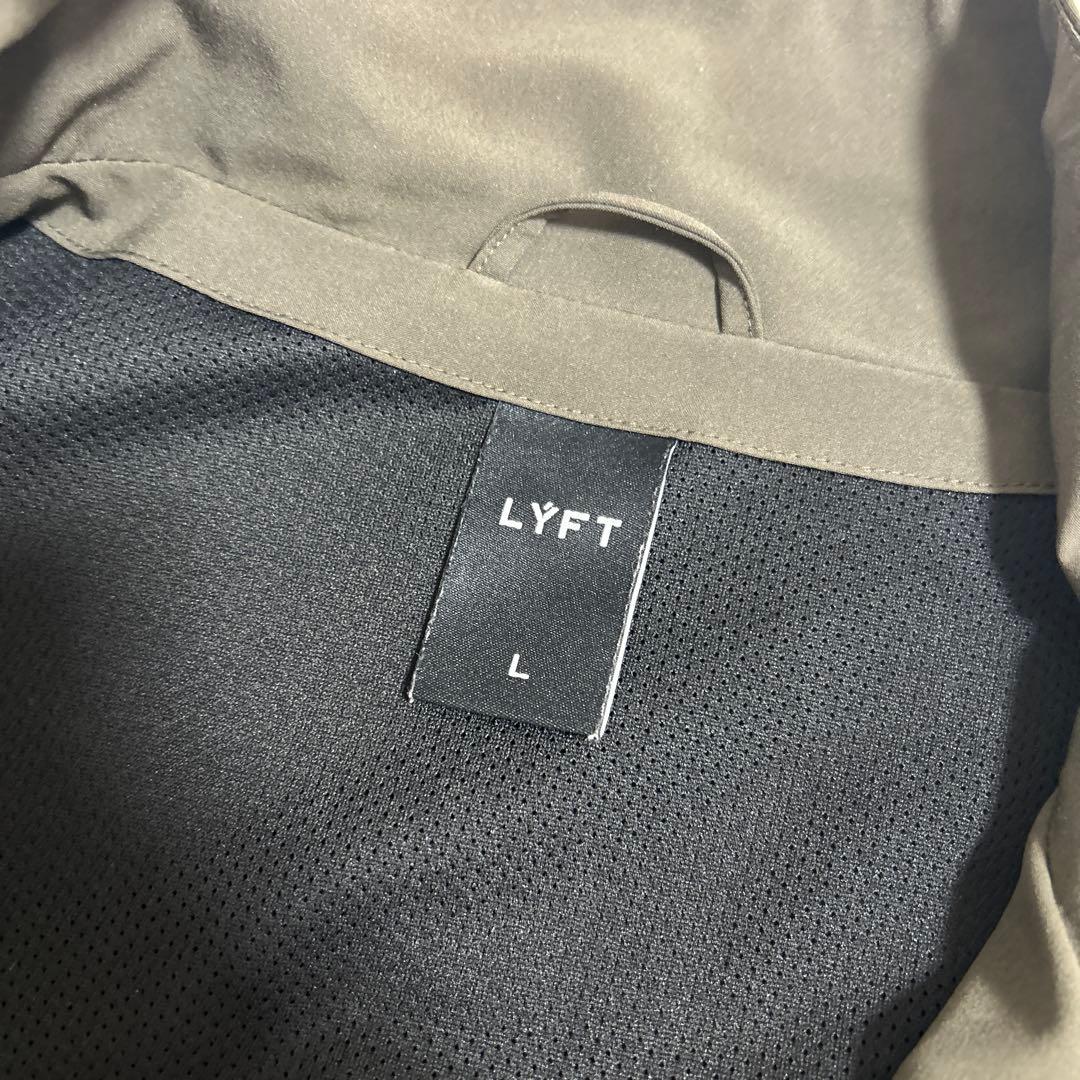 LYFT ストライプデザイン ナイロンジャケット・パンツセット L