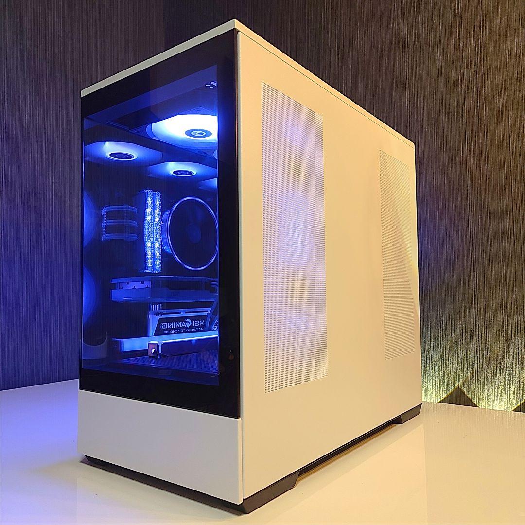 新品【光る高性能 白/黒 ゲーミングPC】デスクトップ／2面ガラス ピラーレス