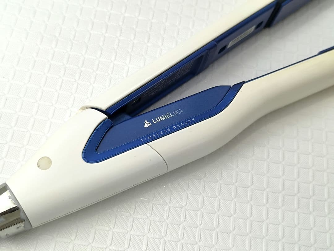 ヘアビューロン 3D Plus ストレート　リュミエリーナ ヘアアイロン　92