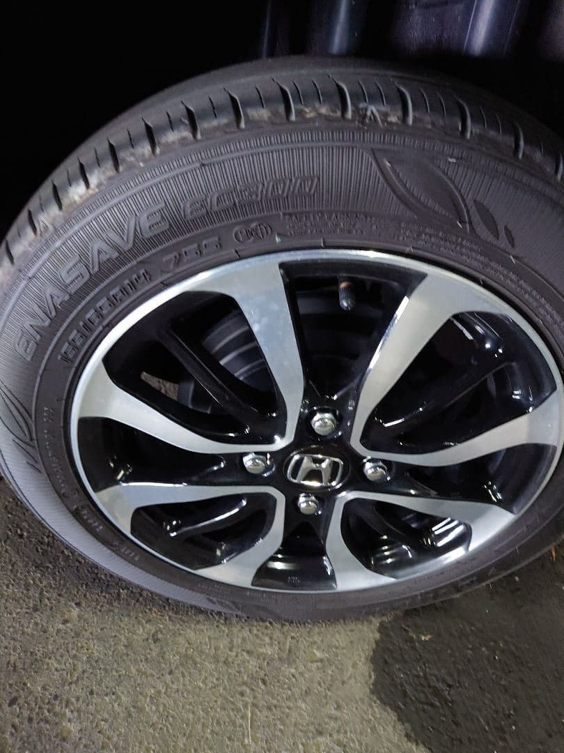 N-BOX　カスタム　純正　ホイール　サマータイヤ　４本