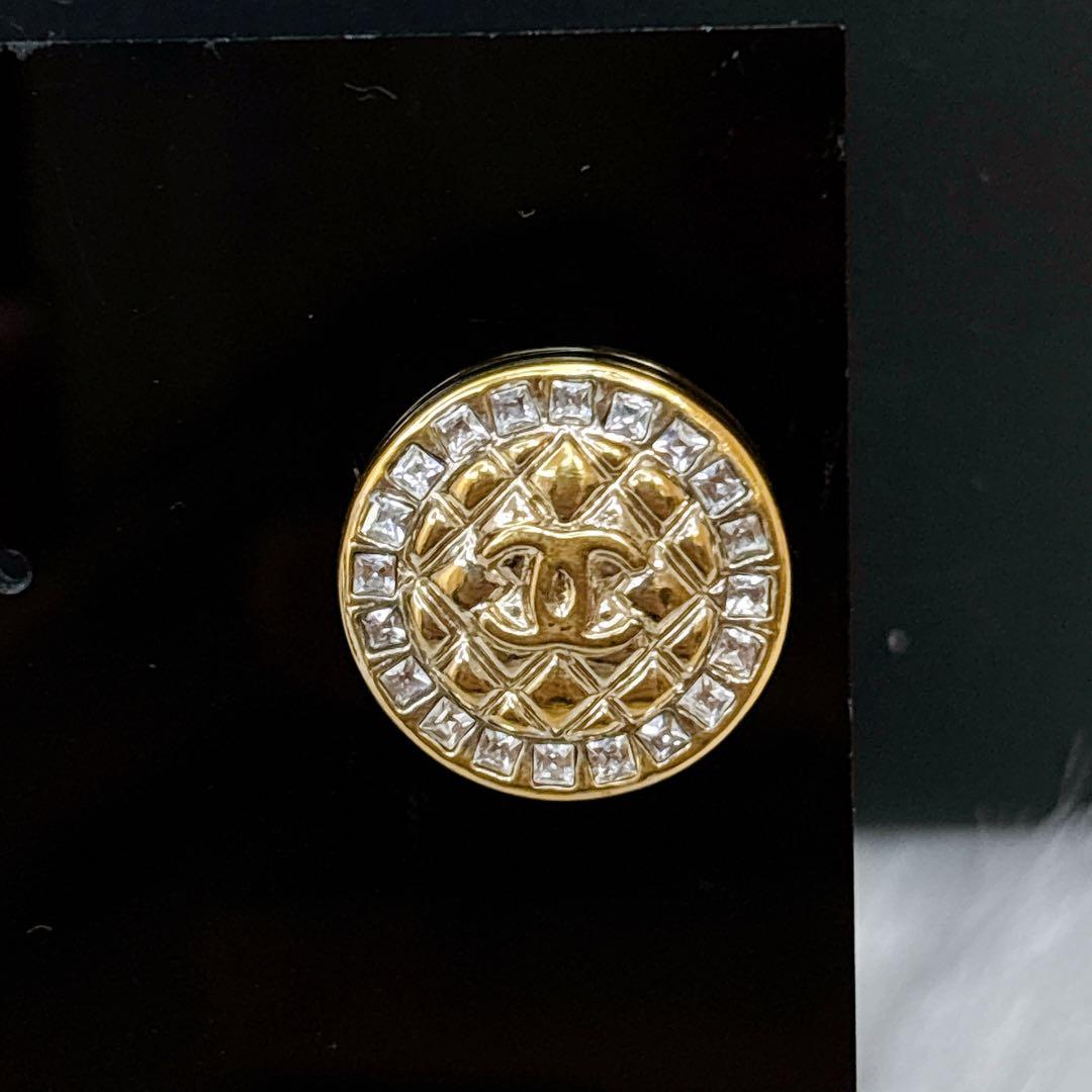 美品✨シャネル　ピアス　ココマーク　マトラッセ　ラインストーン　ラウンド　ダイヤ