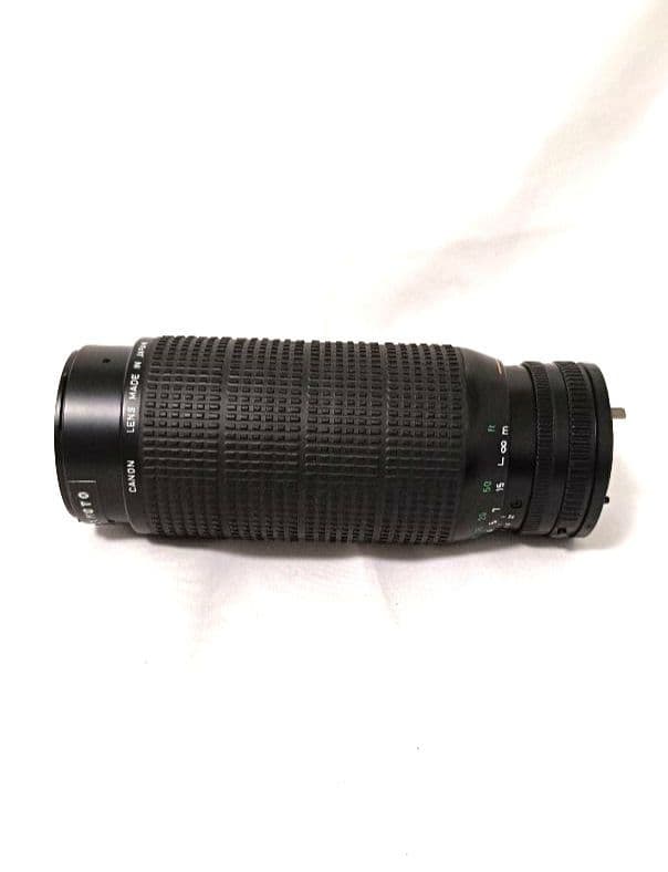 CANON ZOOM LENS FD100ー300㎜1:5.6