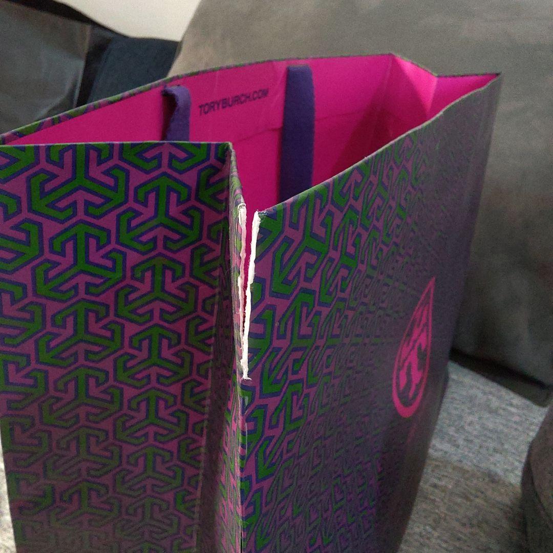 トリバーチ　小型犬用キャリーバック