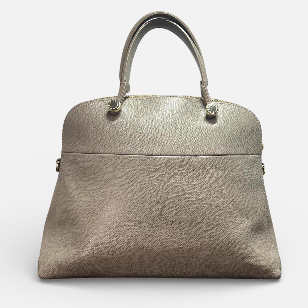 正規品＆人気カラー‼️ フルラ パイパー ２ＷＡＹ ショルダーバッグ グレージュ