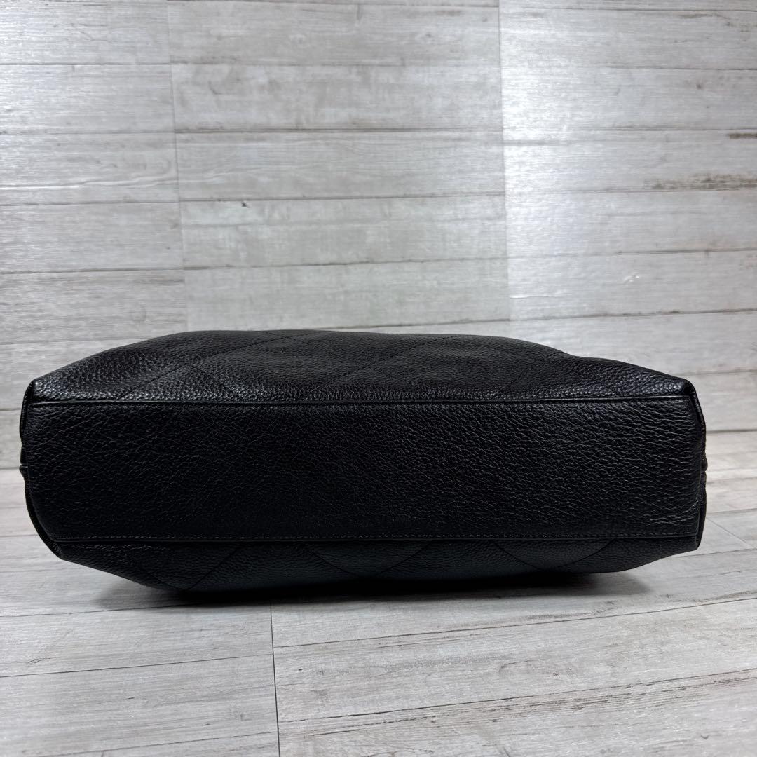 美品 ヘイニ　バルメド　キルティングチェーン　バック　ショルダー　シルバー金具