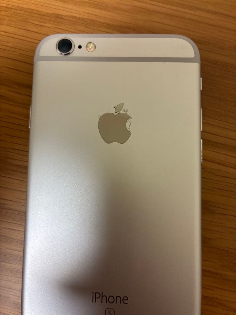 iPhone6s 本体 64GB 美品 MKQP2J/A バッテリー100%