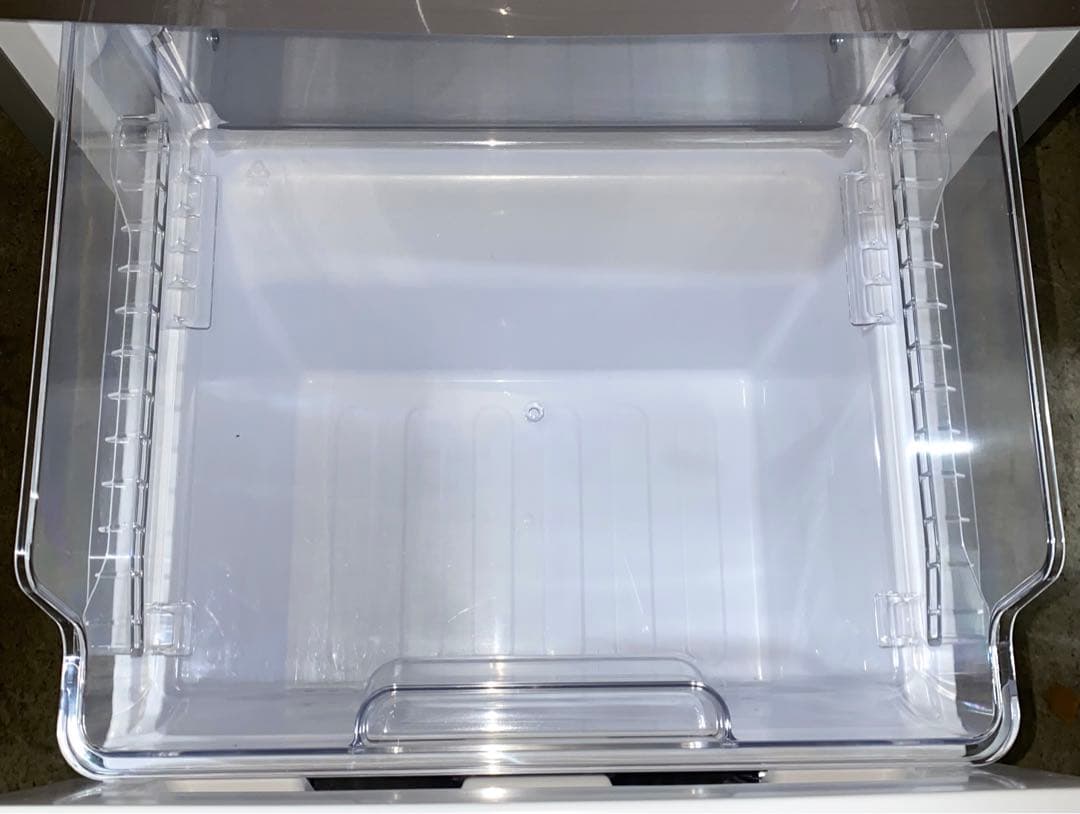 シャープ　ノンフロン冷凍冷蔵庫　SJ-D15GJ-N 2020年製　152L