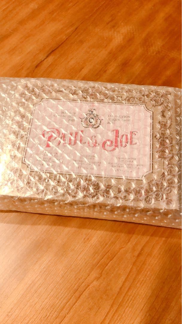 新品未使用！　PAUL&JOE ★2025 クリスマスコフレ 02★