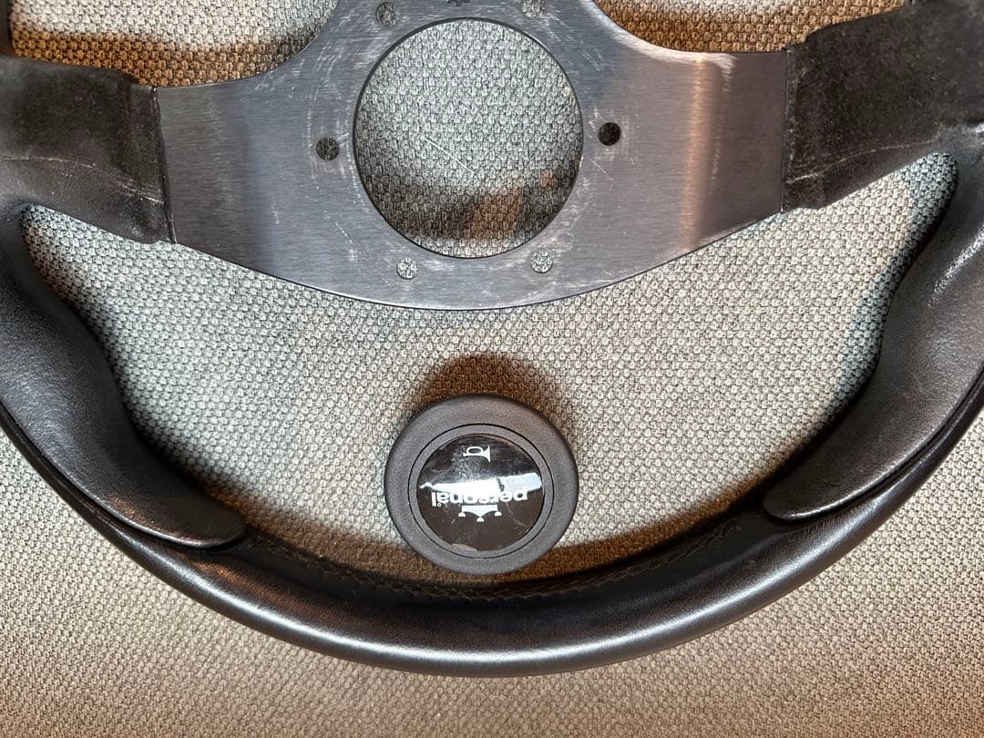 パーソナル製 PERONAl ハンドル 35パイ イタリア製 Momo