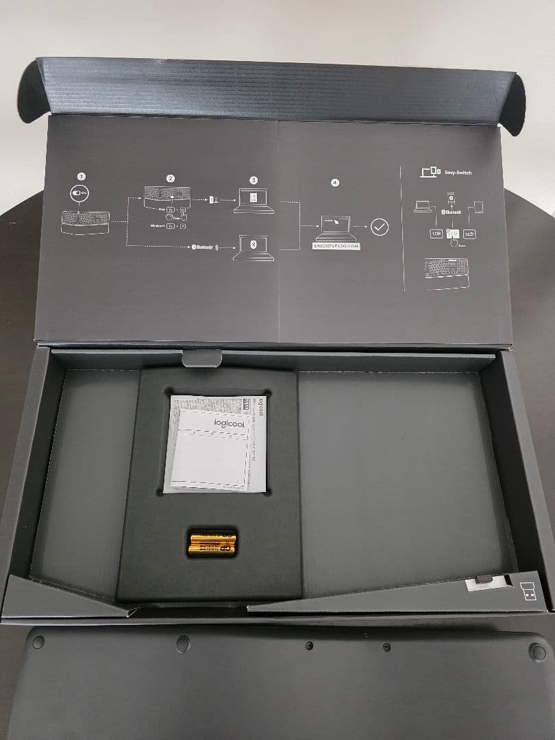 logicool ERGO K860 ワイヤレスキーボード