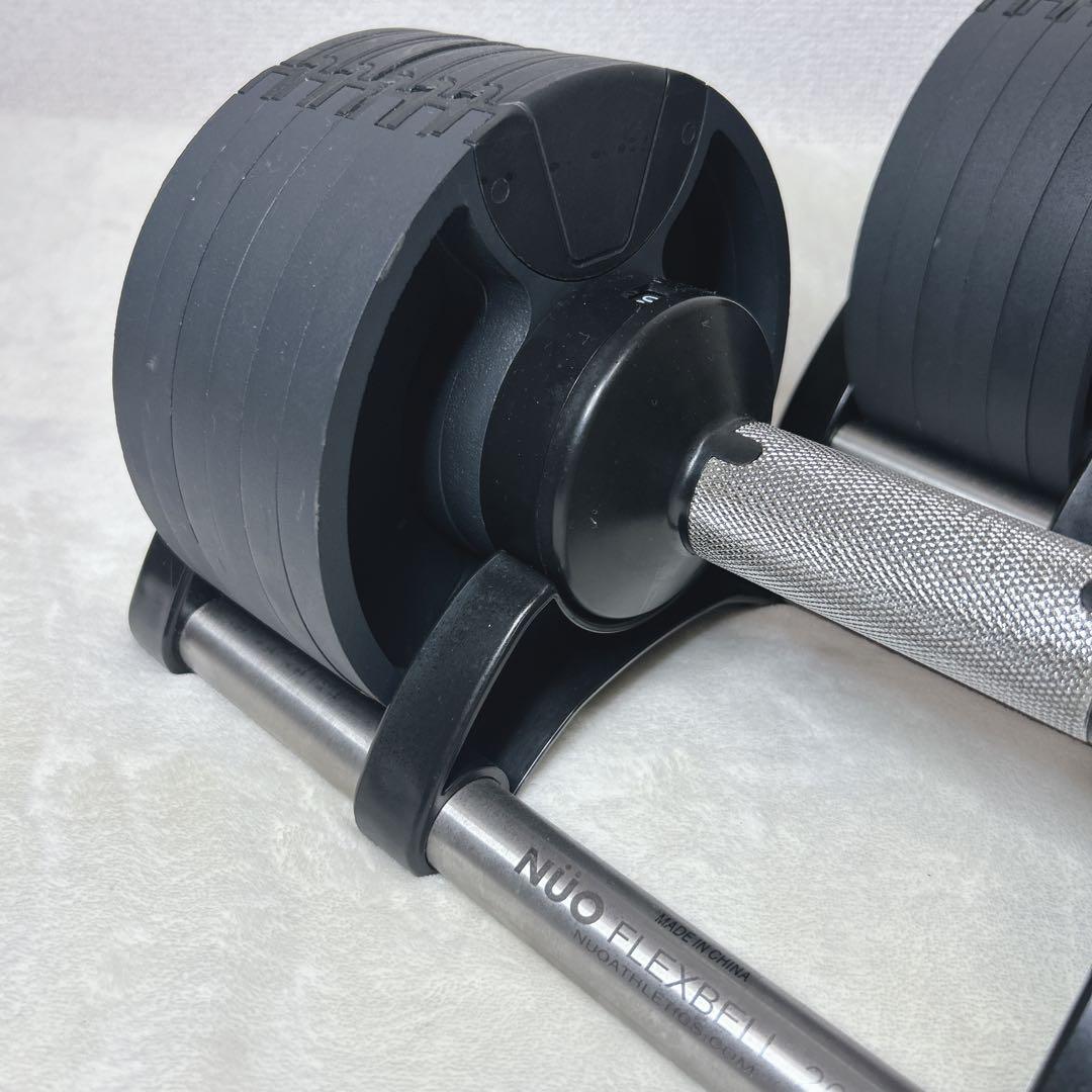 ① NUO FLEXBELL 20kg 可変式ダンベル　4kg刻み