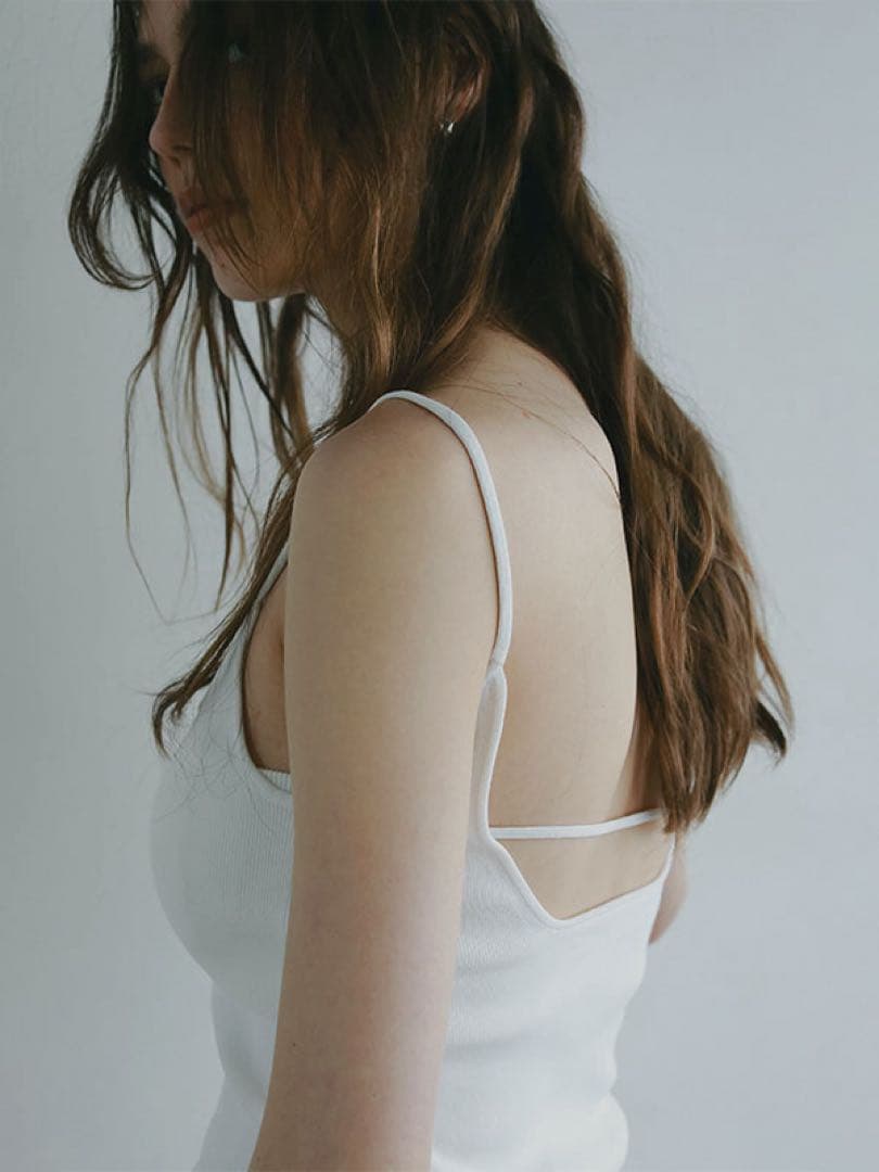 mmmi⭐︎新品未使用エトレトウキョウ　バンドゥセットニットキャミソール白