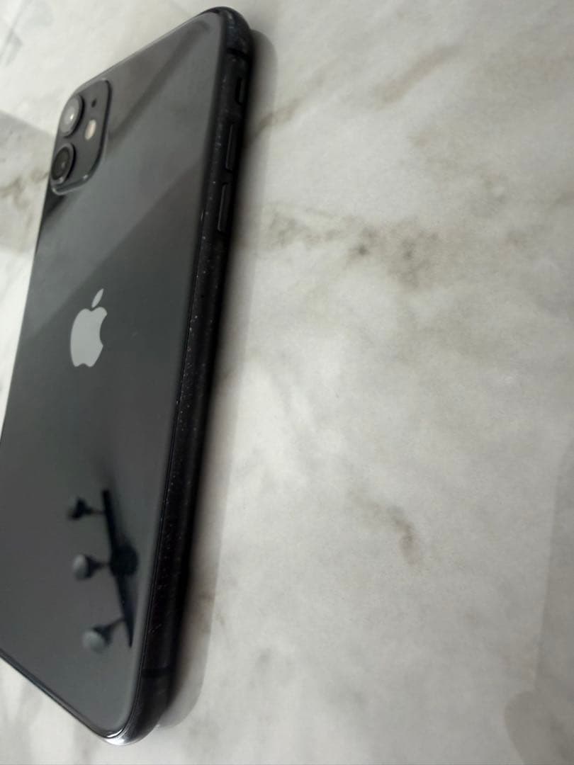 Apple iPhone 11 128GB ブラック 本体 箱、充電器付き