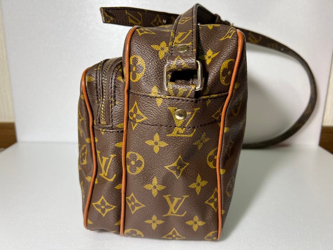 ルイヴィトン　LOUISVUITTON バッグ　ショルダーバッグ