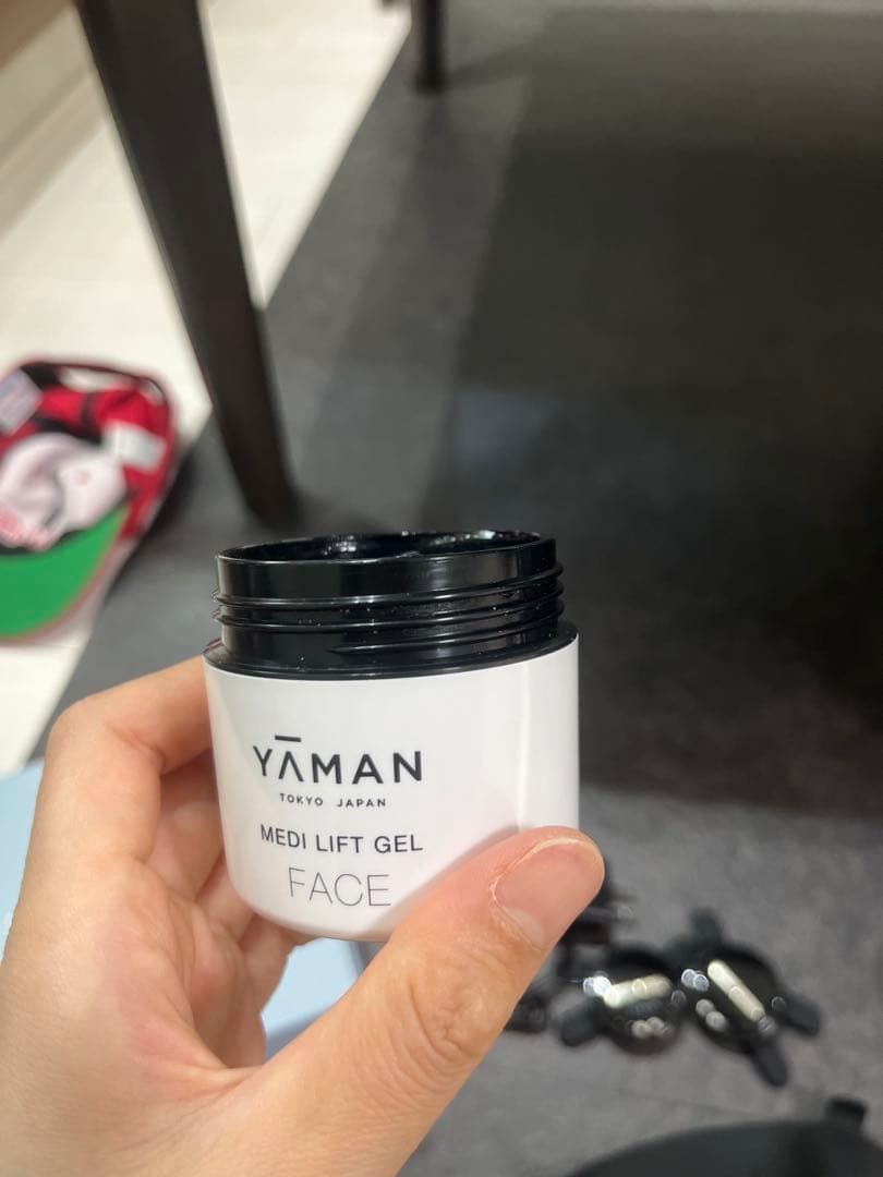 YAMAN Medi Lift プラス　フェイスリフト美容器