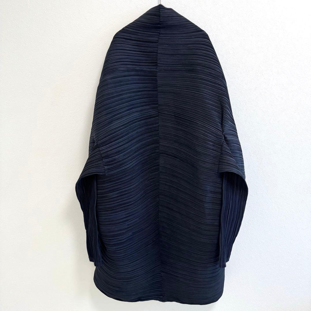 ISSEY MIYAKE 変形　ボレロ　ブラック　プリーツ　長袖　シルク