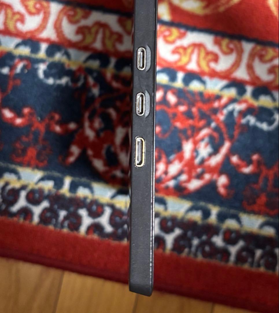 4K モバイルモニター　13.3インチ