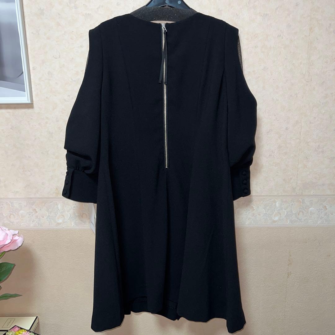 ゆう様　SNIDEL シアーショルダーミニワンピース　ブラック