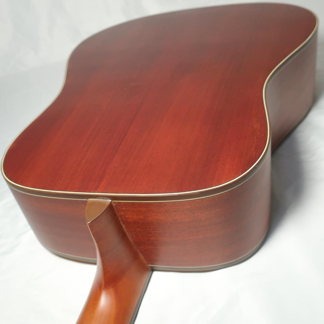 美品 ARIA-111 MTN アコースティックギター サテンフィニッシュ