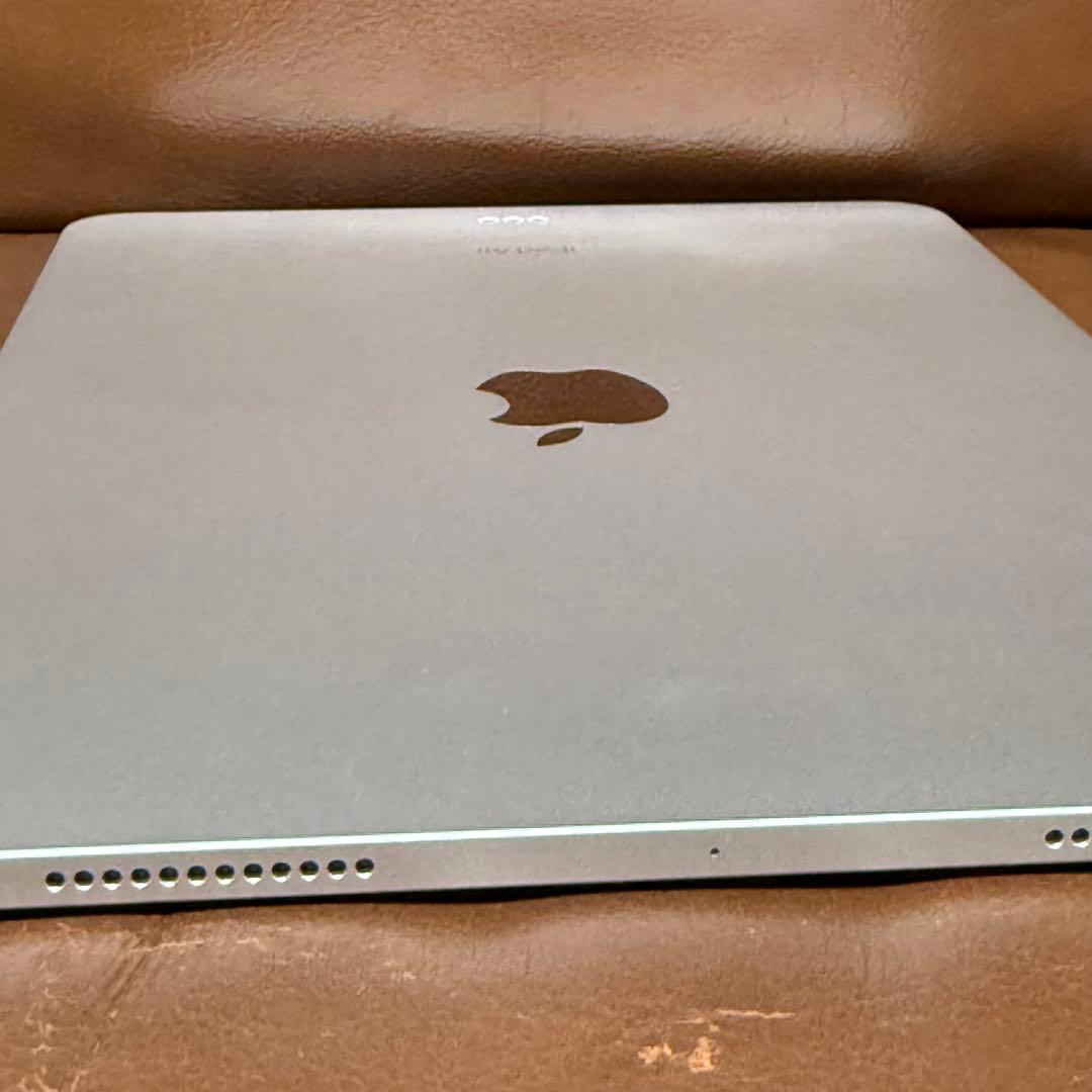 I*i様 【極美品】Apple iPad Air第5世代 64GB 本体 Wif