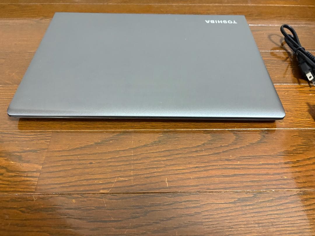 軽量薄型 東芝 dynabook RZ63/NS 第8世代 i5 Win11