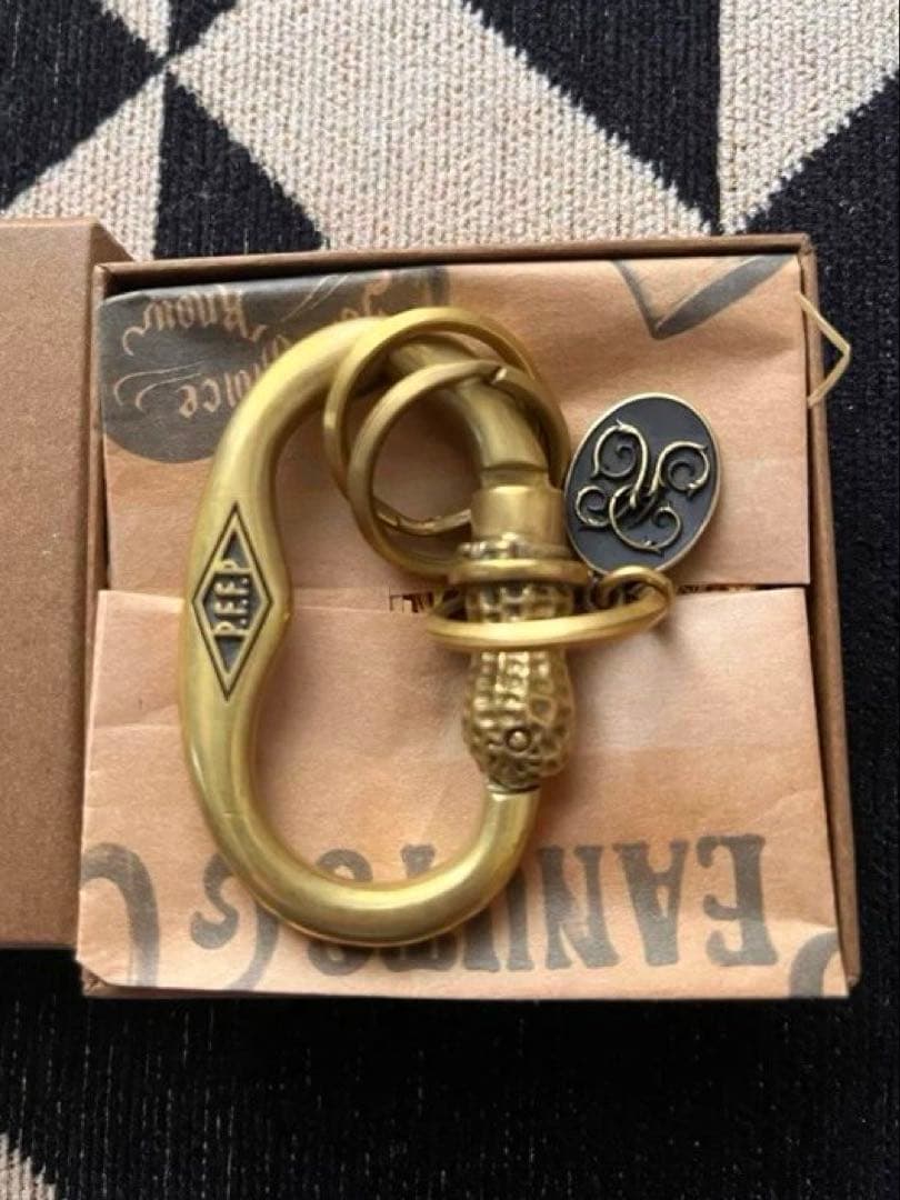 【PEANUTS & CO. ピーナッツカンパニー 】カラビナ真鍮キーホルダー★