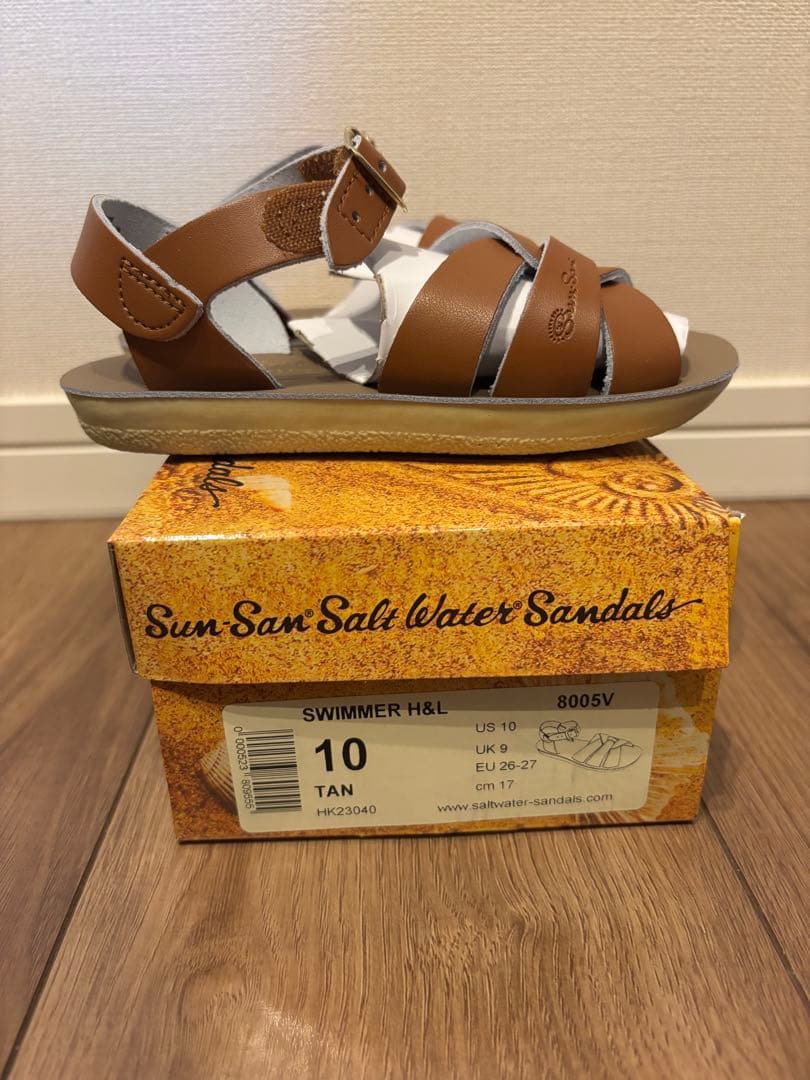 新品Saltwater sandals swimmer Tan size 10