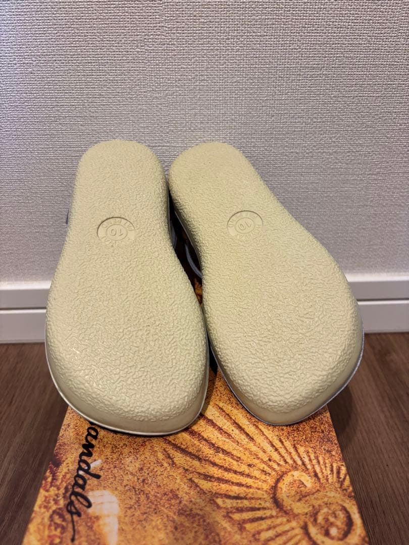 新品Saltwater sandals swimmer Tan size 10