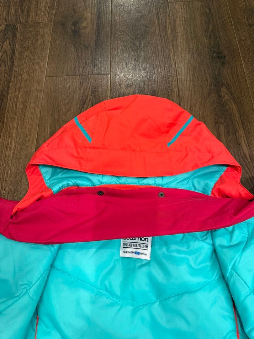 Salomon 女性用スキーウェア フード付き 新品