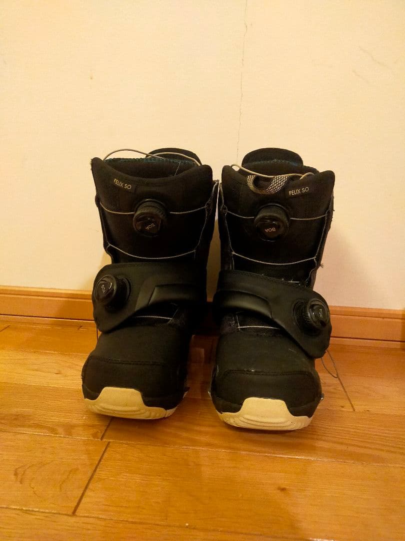 更に値下げ！スノーボードブーツとビンディングBURTONステップオンセット