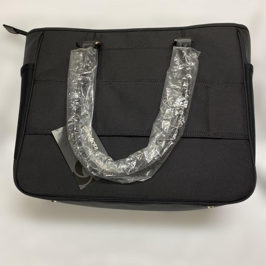 【未使用品】Samsonite トレードマスター4　ビジネストート　ブラック