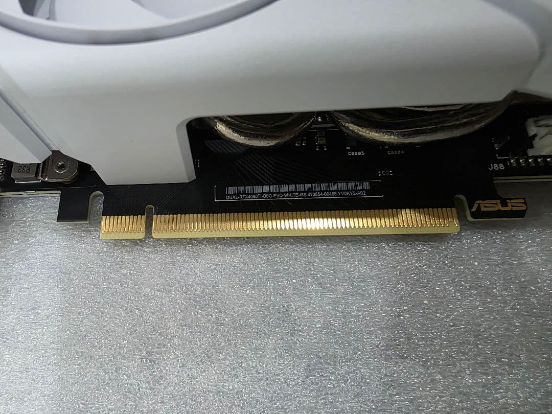 ASUS GEFORCE RTX 4060Ti 8GB グラボ