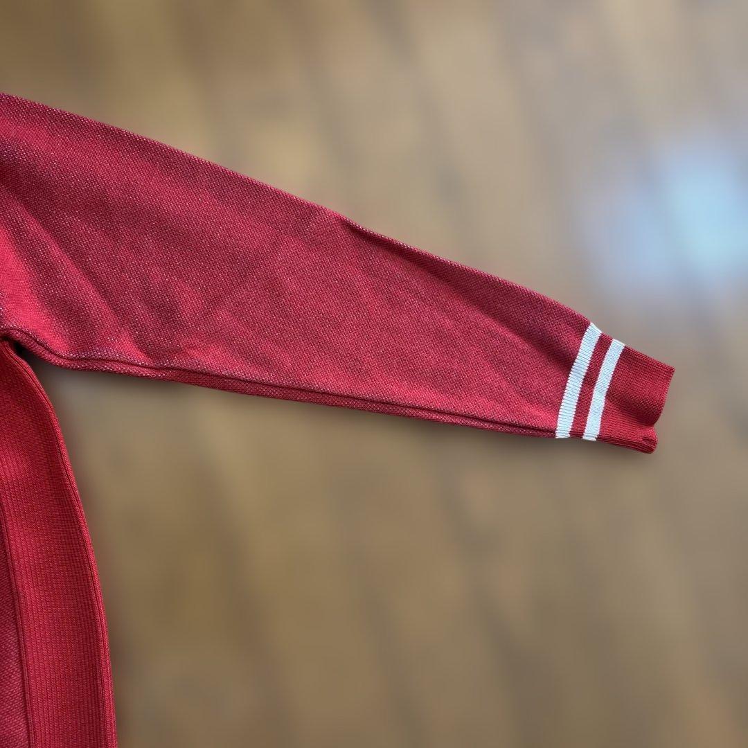 DECEMBERMAY レッド Vネックセーター レディースMタグ付き新品未使用