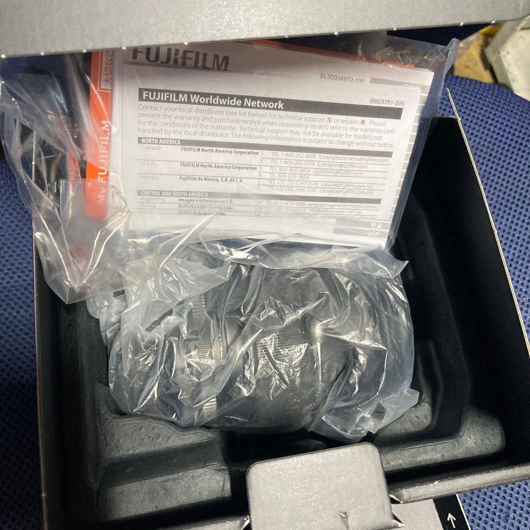 FUJI FILM XF16-55F2.8 R LM WR　良品　落下なし