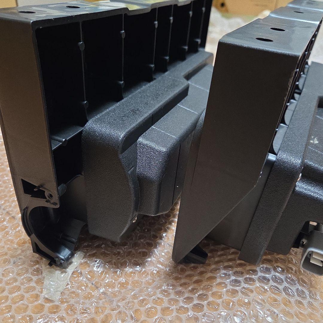 日野大型　純正　LEDテールランプセット