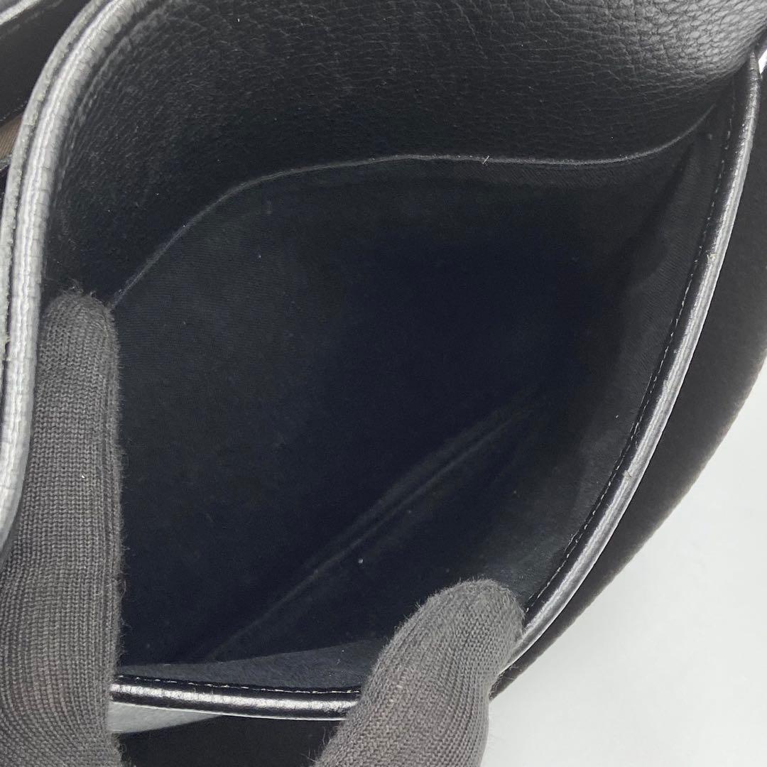 極美品　バーバリー　ショルダーバッグ　ノバチェック　ロゴ刻印　レザー　ブラック