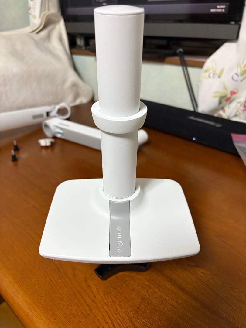 エルゴトロン モニターアームLX ホワイト